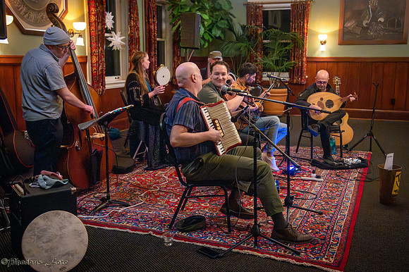 20251128-OT-1-Band-0011