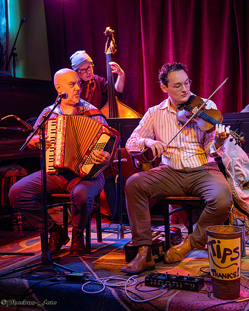 20250420-OT-Band-0003