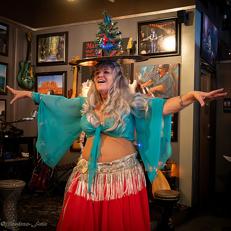 20231202-SSBD-SharLa-0016